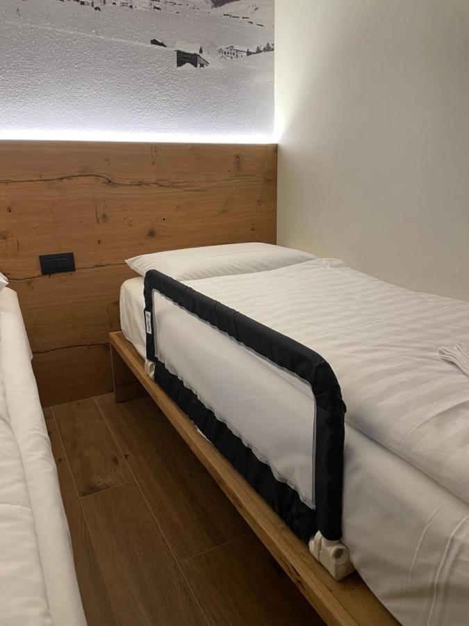 Chalet Lilla Livigno Exteriör bild